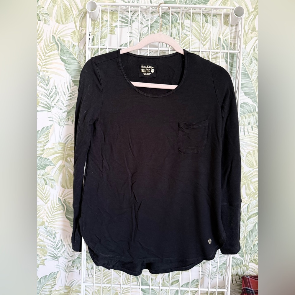 Lilly Pulitzer Black Luxletic Long-Sleeve Top